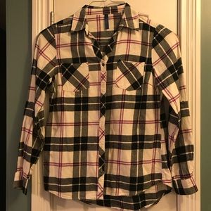 ❤️Sale❤️ Women’s long sleeve lightweight flannel